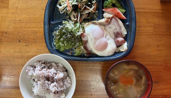 朝食_山びこ4